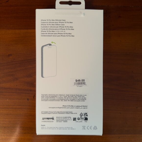 iPhone 15 Pro Max Silicone Case with MagSafe – Guava - Picture 2 of 8